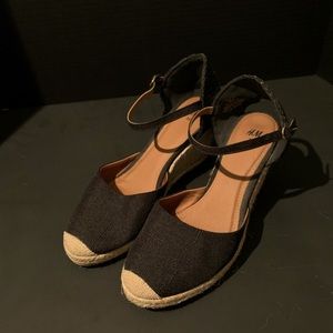 Black H&M Espadrilles Size 81/2